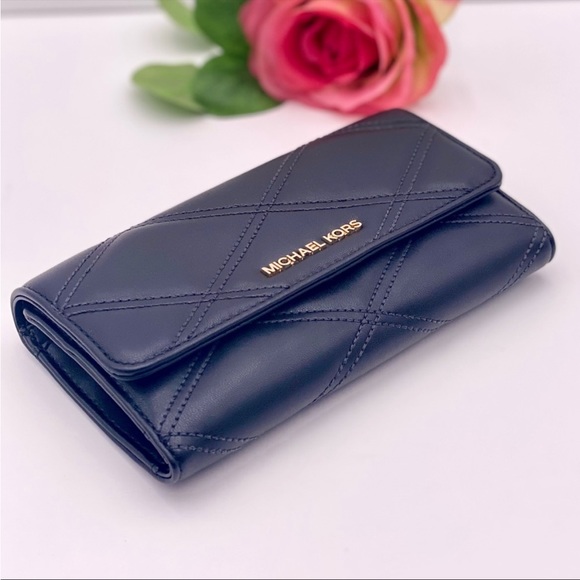 Michael Kors Trifold Wallet Black - Picture 5 of 11